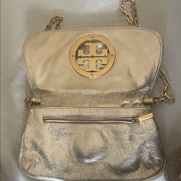 Tory Burch Metallic Gold Shoulder Bag - Picture 2 of 4